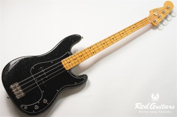 J PRECISION BASS - BLACK GOLD